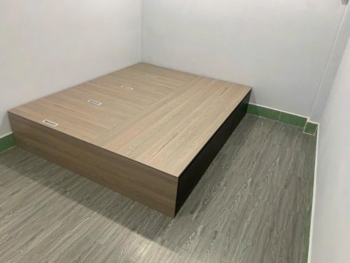 Giường ngủ bằng gỗ thiết kế đơn giản tiện lợi GHT-133 photo review