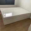 Giường ngủ bằng gỗ thiết kế đơn giản tiện lợi GHT-133