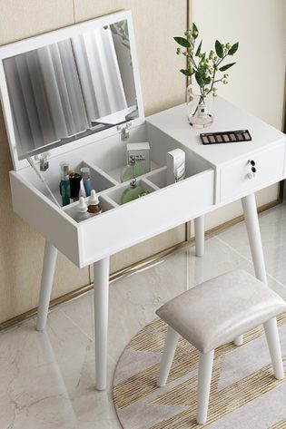 bàn trang điểm nhỏ đẹp