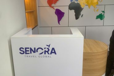 Quầy lễ tân đẹp sang trọng GHT-4609 photo review