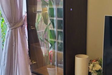 Tủ rượu cánh kính sáng trọng GHT-51633 photo review