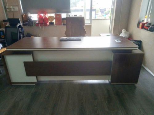 Bàn giám đốc đẹp hiện đại bằng gỗ GHT-42135 photo review