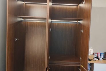 Tủ áo gỗ đơn giản, thanh lịch GHT-5200 photo review