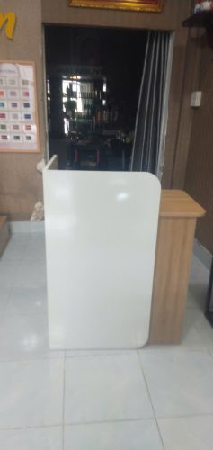 Bàn quầy đẹp bằng gỗ chất lượng GHT-4622 photo review