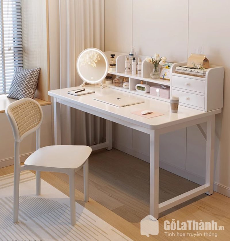 bàn trang điểm nhỏ gọn