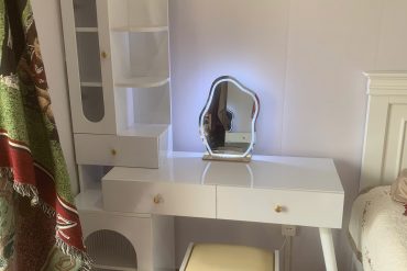 Bàn trang điểm chân gỗ tự nhiên GHT-42161A photo review