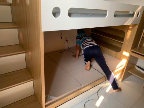 Giường tầng có hộc để đồ cầu thang GHT-179 photo review