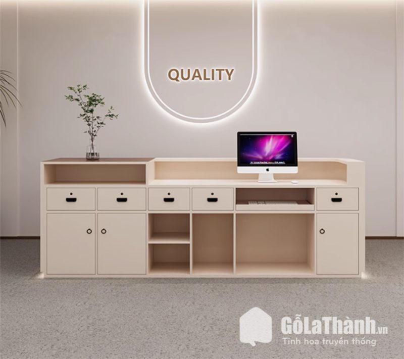 quầy lễ tân dáng cong hiện đại
