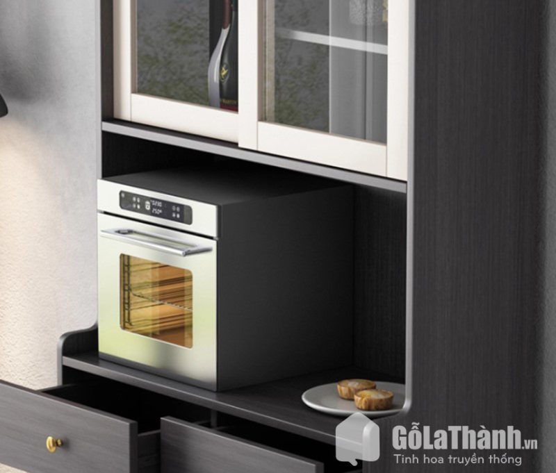tủ đồ nhà bếp cửa lùa cánh kính