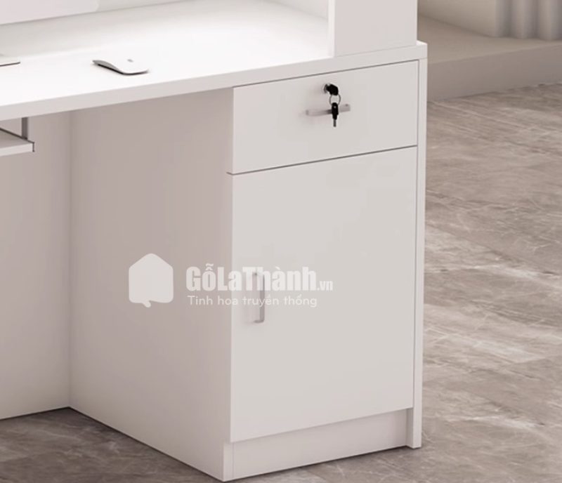 bàn quầy lễ tân chữ M