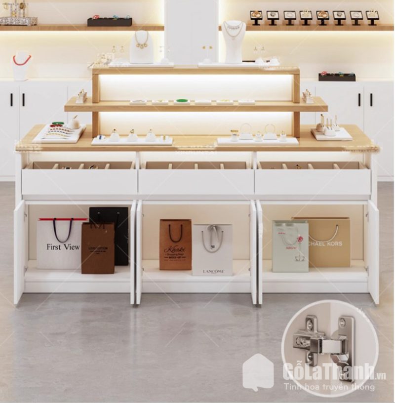 tủ trưng bày đồ trang sức