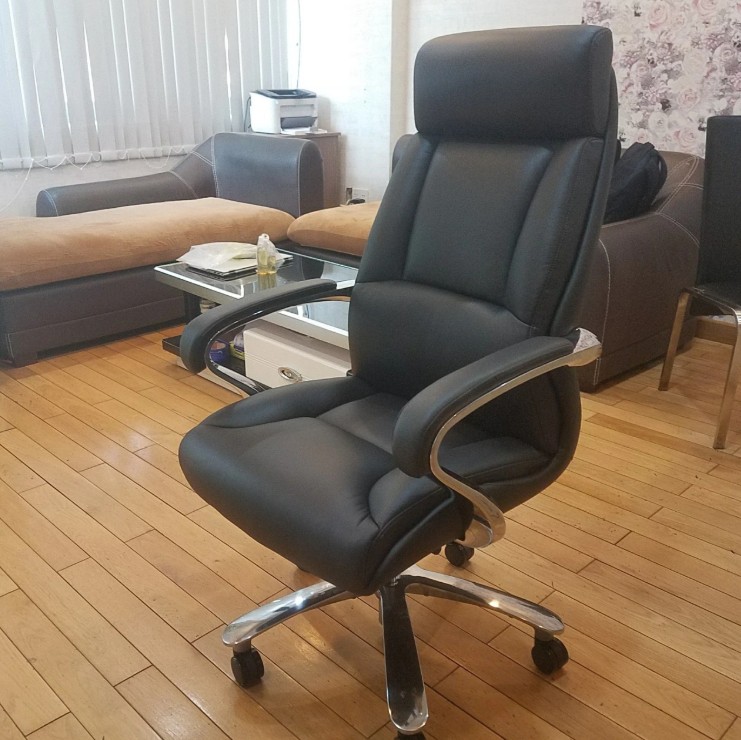 Ghế giám đốc kết hợp bàn làm việc sang trọng