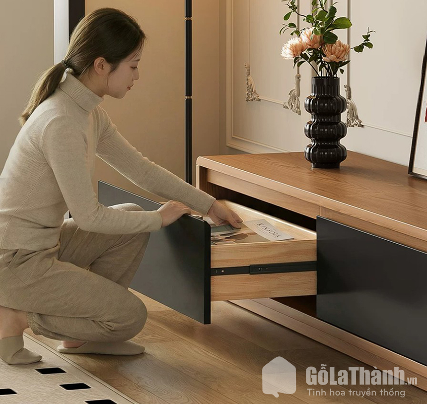 ke-tivi-go-tu-nhien-sang-trong (6) kệ tivi gỗ tự nhiên sang trọng