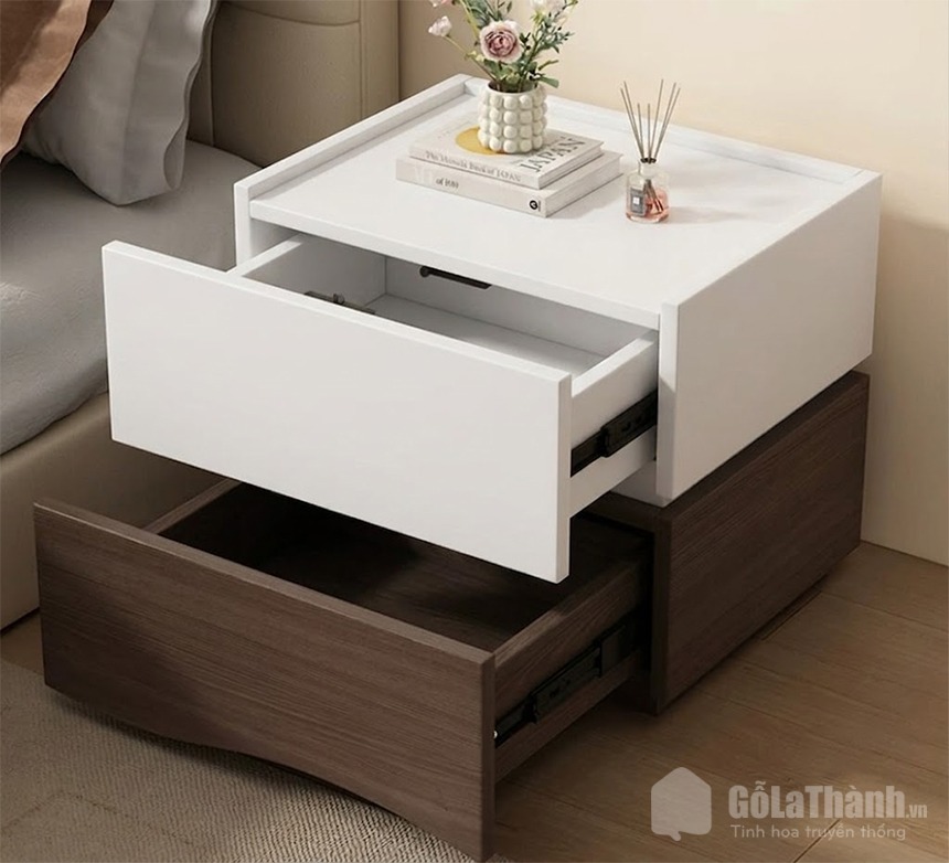 Ngăn kéo rộng rãi Ngăn kéo rộng rãi