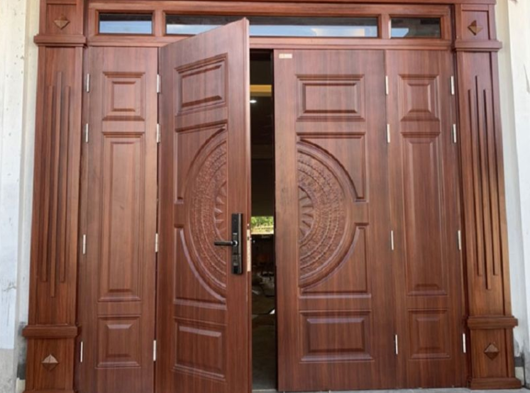 kích thước cửa chính 4