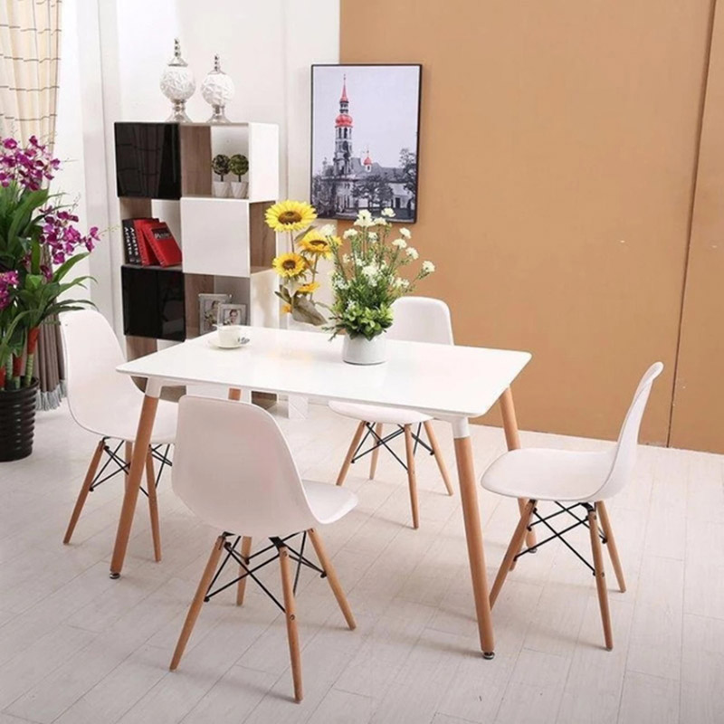Mẫu bàn ăn mang hơi thở Bắc Âu